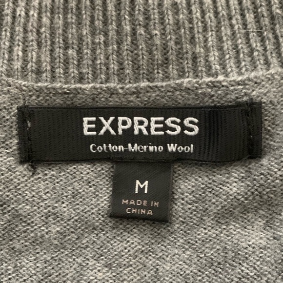Express V-Neck Argyle Sweater - Picture 3 of 4